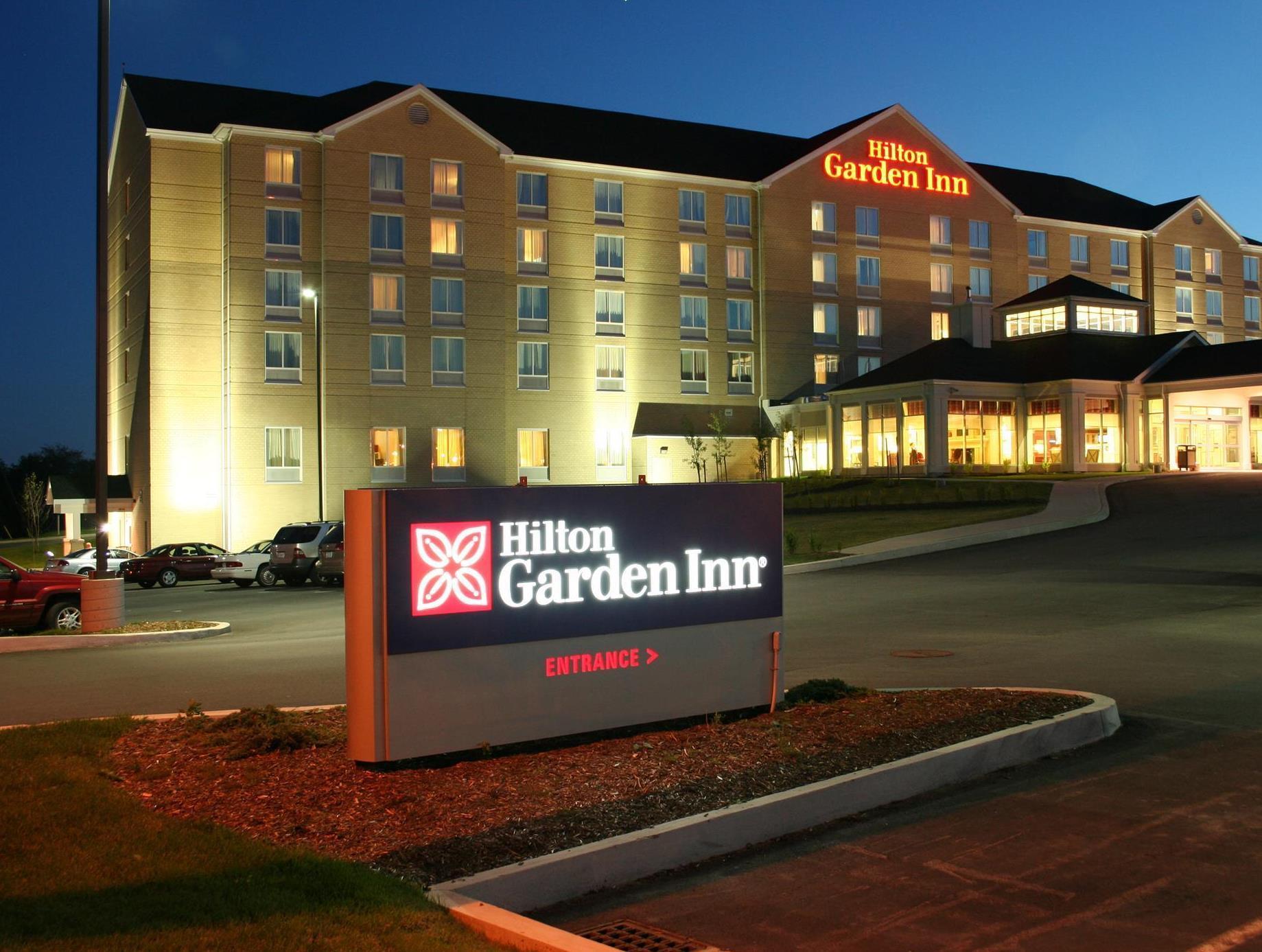 Hilton Garden Inn Halifax Airport Enfield Екстер'єр фото
