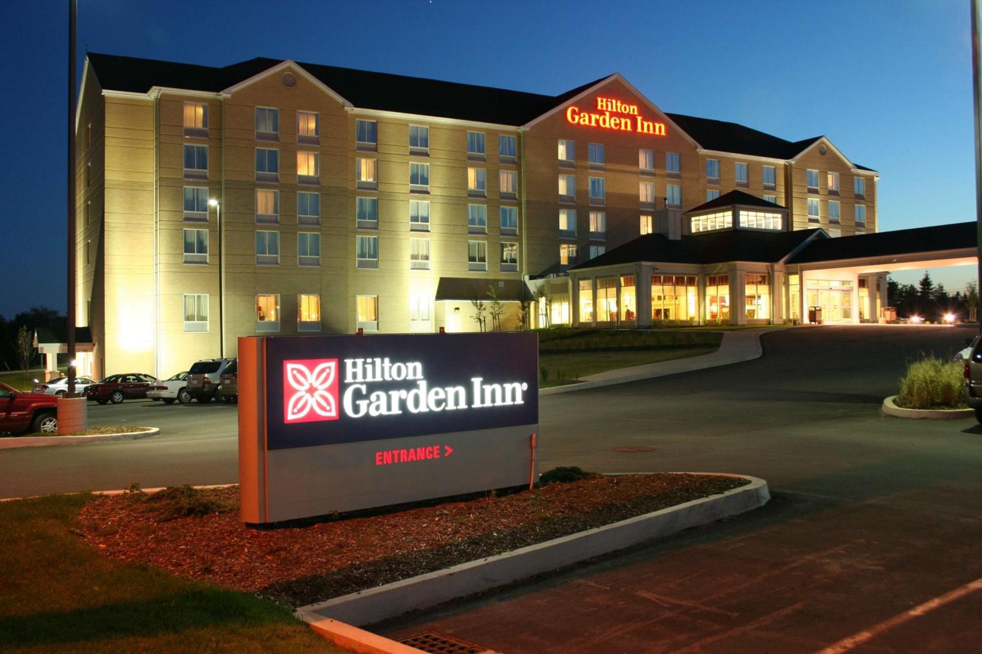 Hilton Garden Inn Halifax Airport Enfield Екстер'єр фото